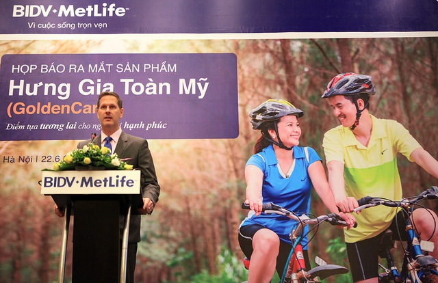 
Ông Byron Dustin Ball, Tổng Giám đốc BIDV MetLife tại buổi ra mắt sản phẩm.
