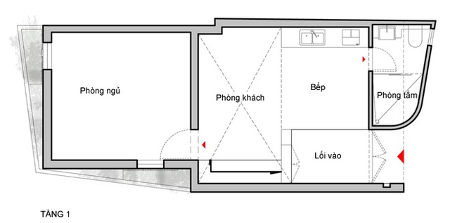 Sau khi cải tạo, diện tích của các không gian trở nên hợp lý hơn. Ở tầng một, phòng khách được thu hẹp lại do diện tích sinh hoạt chung được bố trí chủ yếu trên tầng lửng mới làm. Nhờ vậy, bếp trở nên rộng rãi hơn nhiều.