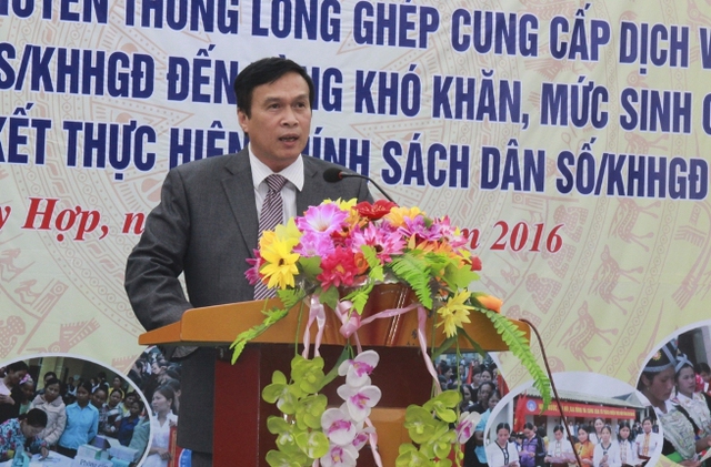 
Phó Tổng cục trưởng Tổng cục DS/KHHGĐ – Hồ Chí Hùng phát biểu tại buổi lễ
