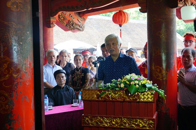 
Nhà sử học Dương Trung Quốc phát biểu tại Lễ tưởng niệm. Ảnh N.Mai
