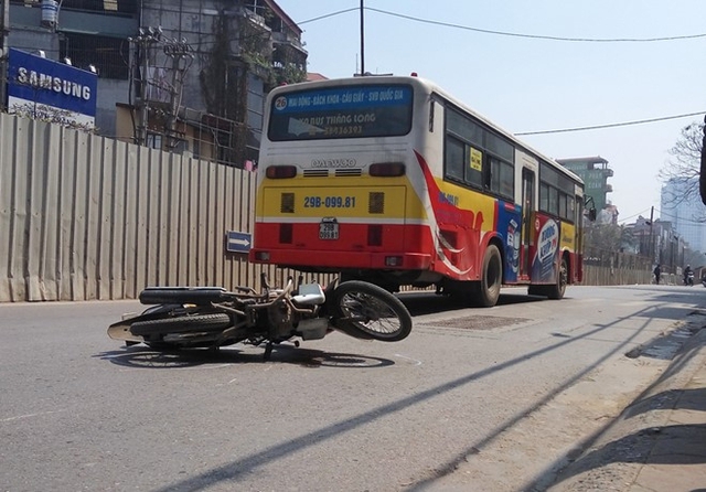 Một tháng có 3 vụ tai nạn liên quan đến xe buýt, trong đó có 2 vụ chết người.