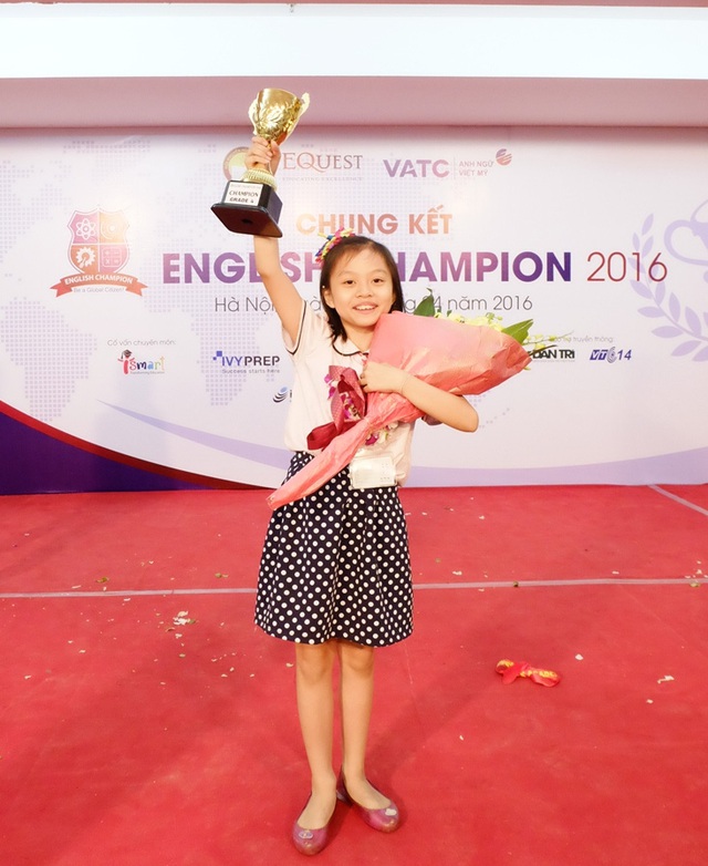 Thí sinh Cao Mỹ Duyên- Trường Tiểu học Lý Thái Tổ (Hà Nội) đã giành giải Vô địch của học sinh khối 4.