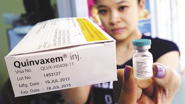 
Em bé tử vong sau tiêm vaccine Quivaxem tại Hà Nội được xác định do bị sốc phản vệ trên cơ địa trẻ mắc bệnh cơ tim giãn. Ảnh minh họa: Lao động.
