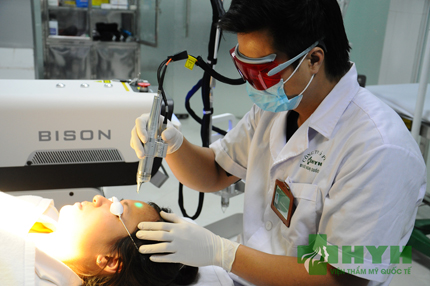 N&aacute;m da &ndash; Kh&ocirc;ng c&ograve;n l&agrave; &aacute;m ảnh của phụ nữ 2