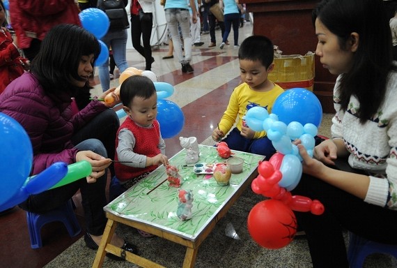 Tọa đàm "Làm mẹ thông thái" sắp đến thành phố biển Quảng Ninh 1 Tọa đàm "Làm mẹ thông thái" sắp đến thành phố biển Quảng Ninh 1