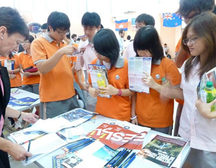 B&iacute; quyết đơn giản h&oacute;a &ldquo;nỗi lo du học Mỹ&rdquo; 3