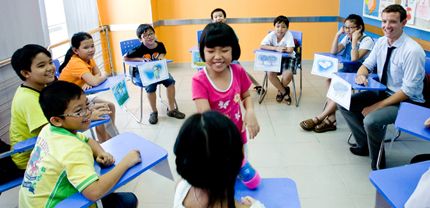 ILA tặng học bổng 5 tỷ đồng nh&acirc;n Ng&agrave;y Quốc tế thiếu nhi 2