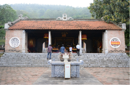 Vẻ đẹp cổ ở ngôi đền Bà Triệu 5