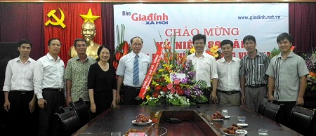 Mong Báo GĐ&XH luôn là tờ báo tin cậy của mọi gia đình Việt Nam 1