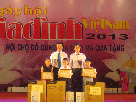 Niềm vui vỡ òa tại Lễ Tổng kết Ngày hội Gia đình Việt Nam 3