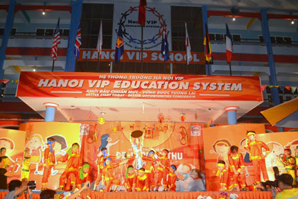 Chuyện hy hữu ở Hà Nội: Lớp học tiểu học "toàn" nam 4