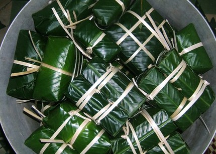 Dạy trẻ trân trọng văn hóa dân tộc qua ngày hội gói bánh chưng 9