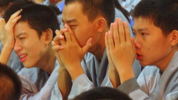 Rớt nước mắt những dòng tâm sự của các em học sinh tại khóa tu mùa hè 2014 2