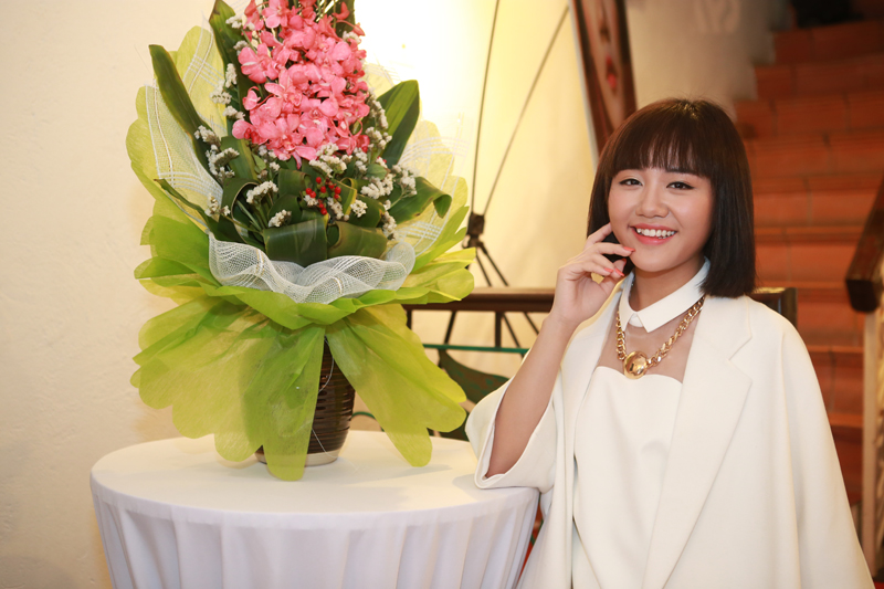 Chia tay Lê Hiếu, Văn Mai Hương lại “cặp kè” với Bùi Anh Tuấn 5