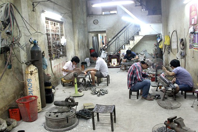 Kỹ nghệ biến đồng nát thành quái thú, xích lô mini ở Sài Gòn
