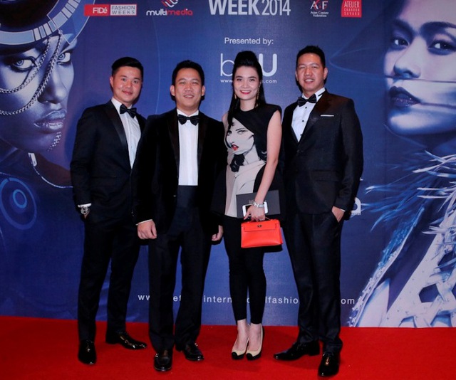Các NTK trẻ Việt Nam hiện diện tự tin trong sự kiện thời trang lớn