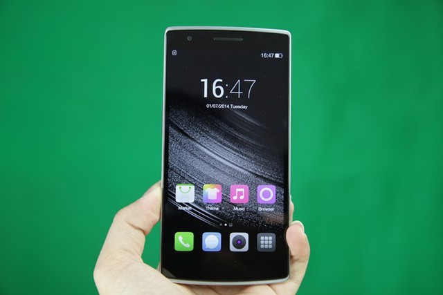 7 smartphone màn hình lớn ấn tượng nhất Việt Nam 2014