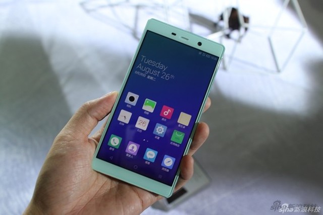 10 smartphone ấn tượng từ các nhà sản xuất Trung Quốc