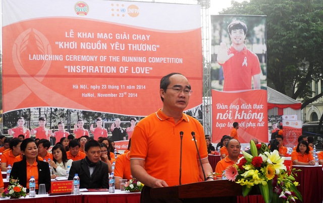 Ông Nguyễn Thiện Nhân - Ủy viên Bộ Chính trị, Chủ tịch Ủy ban Trung ương Mặt trận Tổ quốc Việt Nam phát biểu tại sự kiện