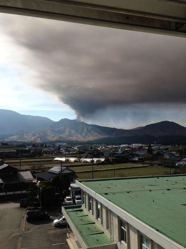Tháng trước, các chuyên gia đã cảnh báo về một thảm họa có thể xảy ra trên đảo Kyushu. Hòn đảo này từng hứng chịu 7 đợt phun trào lớn trong 120.000 năm qua.