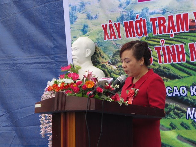 Bộ trưởng Bộ Y tế Nguyễn Thị Kim Tiến phát bểu tại Lễ khởi công