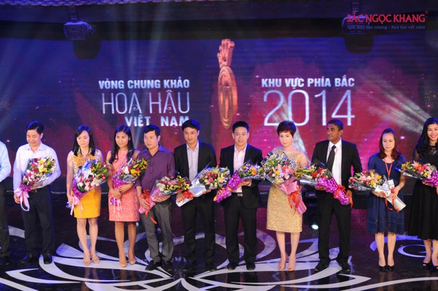 E:\Digital Team Data\SAN PHAM\Sac Ngoc Khang\HHVN 2014\SNK_Chung khao hoa hau\WeaterMark\EVT_9592.jpg