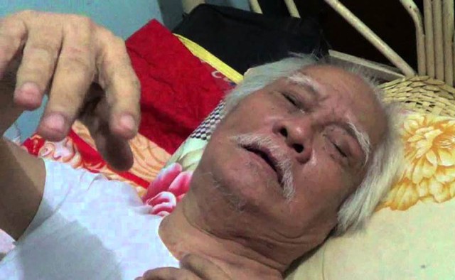 Nhạc sĩ Nguyễn Văn Tý nằm liệt giường trong căn nhà chỉ 10m2