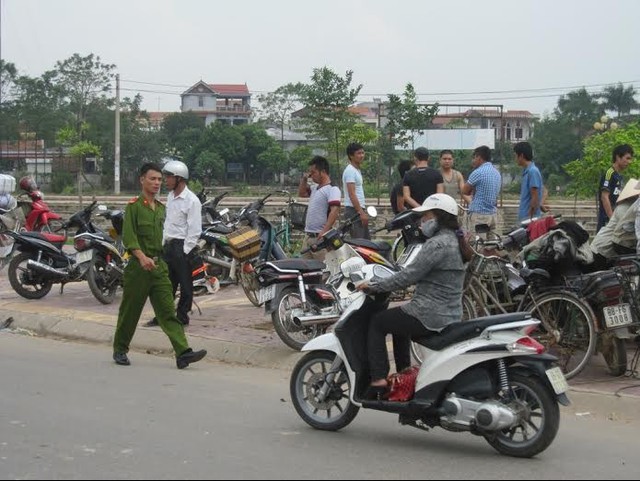 Cầu Tam Canh, thị trấn Hương Canh, Vĩnh Phúc nơi xảy ra vụ việc