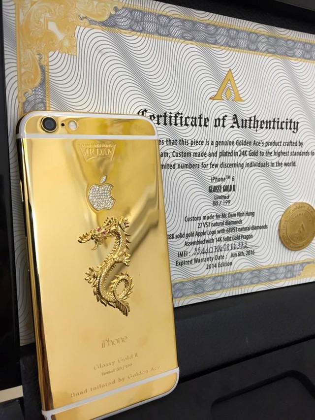 Mr. Đàm được tặng iPhone 6 dát vàng, đính kim cương 