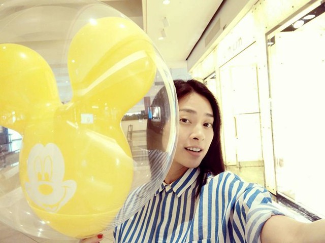 Ng&ocirc; Thanh V&acirc;n rạng rỡ với n&eacute;t đẹp tự nhi&ecirc;n của m&igrave;nh.