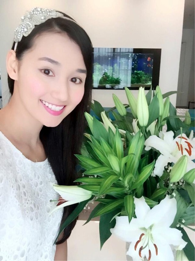 Vào dịp Tết Nguyên đán vừa qua, gia đình nữ diễn viên Lã Thanh Huyền đón năm Ất Mùi trong căn hộ mới nằm trong khu chung cư ở đường Minh Khai, Hà Nội. 