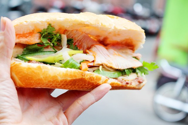 Bánh mì ngon Sài Gòn