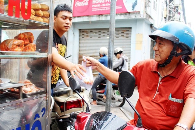 hàng bánh mì ngon ở sài gòn