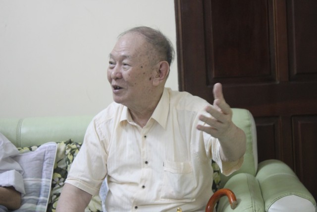 Đội trưởng Đội Tự vệ xung phong ngoại thành Hà Nội, Nguyễn Hải Hùng kể lại câu chuyện 70 năm trước.
