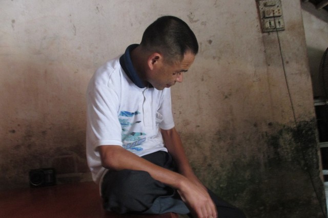 Anh Lê Văn Quý với những ký ức đầy nước mắt của đời mình.