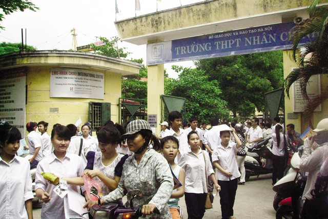 Tỷ lệ học sinh thi vào lớp 10 năm học 2015-2016 tăng đột biến một phần nguyên nhân do phụ huynh lựa chọn “năm đẹp” để sinh con (ảnh minh họa). 	Ảnh: Q.Anh