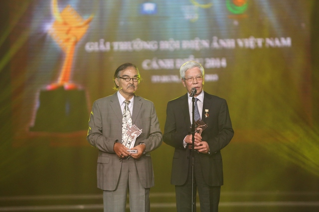 Đạo diễn NSND Ngô Mạnh Lân, NSND Nguyễn Thế Anh được vinh danh tại lễ trao giải