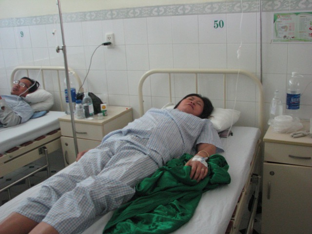 Một số du khách đang được chăm sóc, điều trị tại Bệnh viện Hoàn Mỹ Đà Nẵng. Ảnh Đ.H