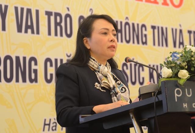 
Bộ trưởng Nguyễn Thị Kim Tiến cho biết: Bộ Y tế luôn đề cao vai trò của thông tin truyền thông, xác định truyền thông phải đi trước một bước. Ảnh: T.Dũng
