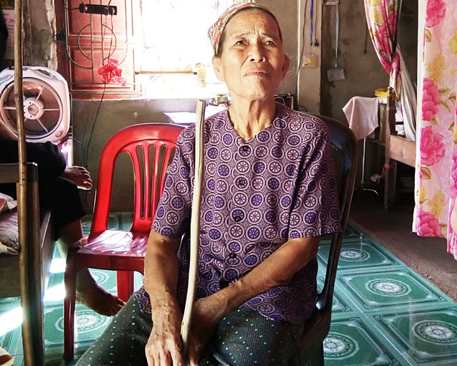 Bà Dương Thị Giót (83 tuổi, mẹ ông Thanh).