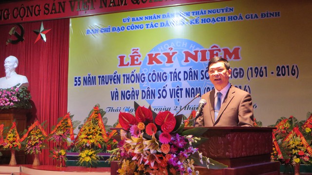 
Ông Nguyễn Vy Hồng, Giám đốc Sở Y tế tỉnh Thái Nguyên phát biểu chúc mừng tại Lễ kỷ niệm.
