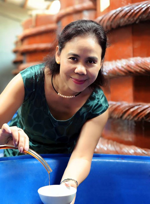 
Bà Bùi Thanh Huyền – đại diện thương hiệu nước mắm Ông Kỳ
