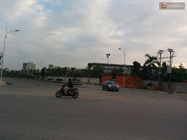Đoạn đường nơi em H&ugrave;ng bị chặn
