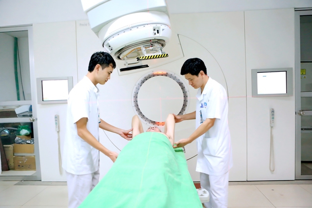 Nhiều thiết bị máy móc kỹ thuật cao được ứng dụng phục vụ người bệnh tại BVĐK Phú Thọ.