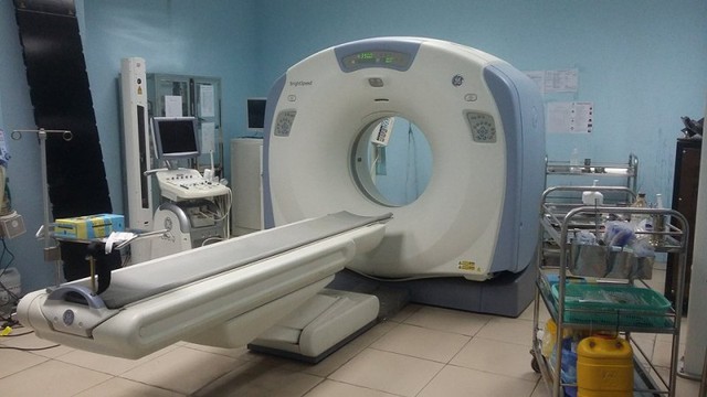 Nhiều máy móc hiện đại trong việc phát hiện điều trị ung thư sớm tại Bệnh viện Ung Bướu Hà Nội.