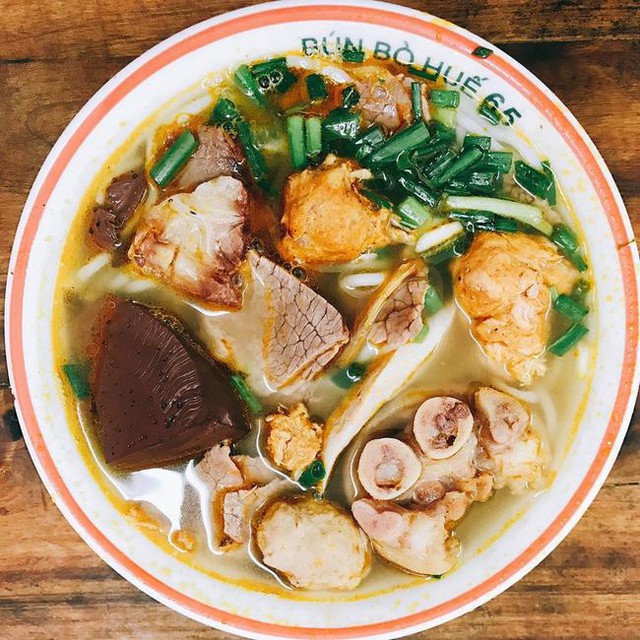 
Bún bò Huế
