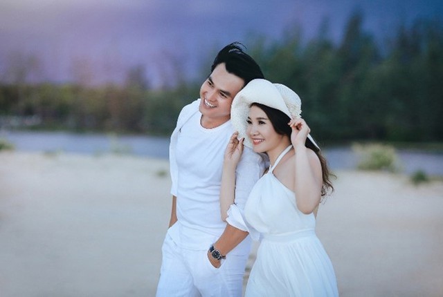 
Cặp đôi chụp ảnh cưới ở Hồ Cốc - Bà Rịa- Vũng Tàu. Ảnh: Kim Tuyến.
