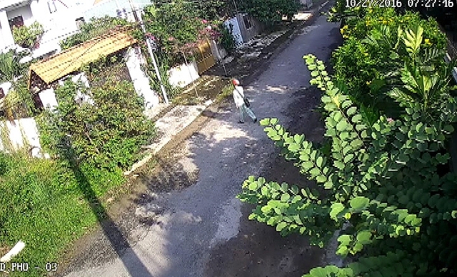 T&ecirc;n trộm bị camera ghi h&igrave;nh.