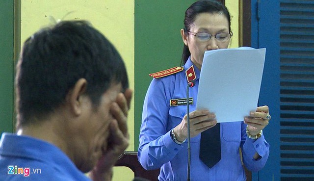 Bị c&aacute;o Nam nghe VKS luận tội. Ảnh: Trương Khởi. 