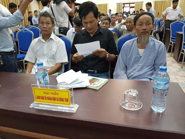 
Đại diện người dân xã Đồng Tâm tham dự buổi công bố dự thảo kết luận thanh tra

